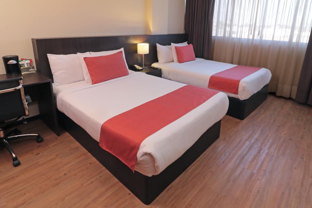 Comfort Inn San Luis Potosí Екстериор снимка