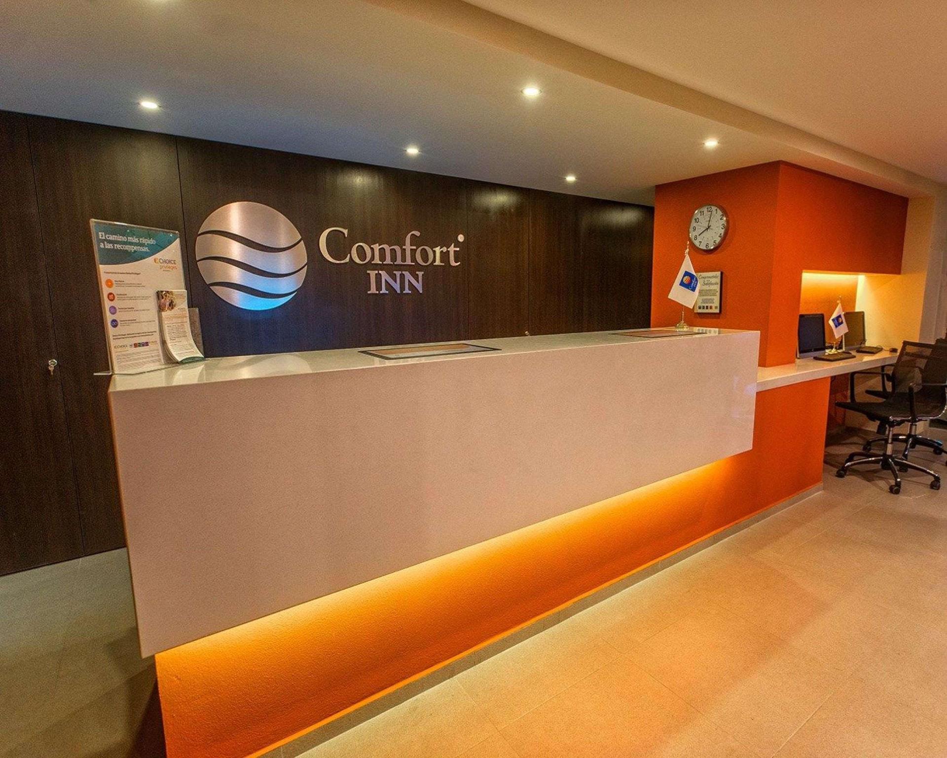 Comfort Inn San Luis Potosí Екстериор снимка